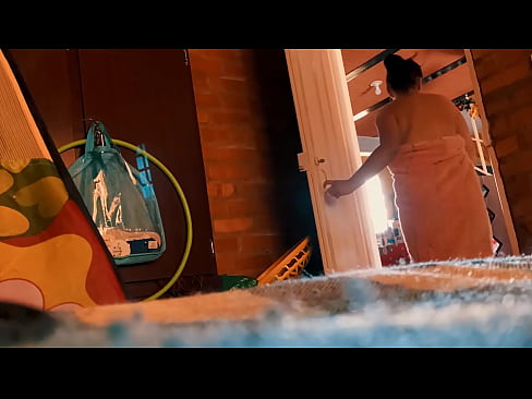 ❤️ Min onkel følger mig ind i brusebadet, han knepper mig, mens jeg tager et brusebad. ☑ Sex video at da.wassell.ru ❌