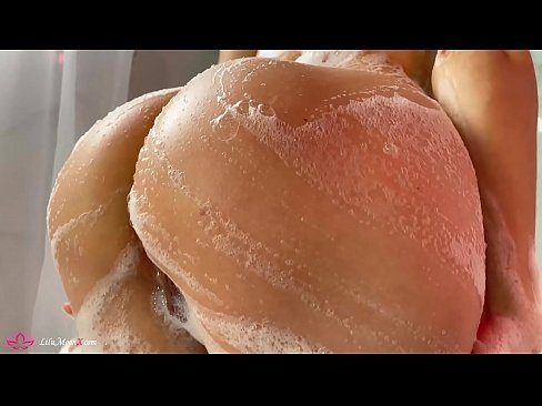❤️ Brunette onanerer fisse med vibrator til intens orgasme i brusebad ☑ Sex video at da.wassell.ru ❌