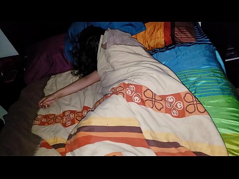 ❤️ Stedbarn skælder sin unge stedmor ud, mens hun sover. ☑ Sex video at da.wassell.ru ❌