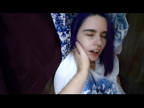 ❤️ Fandt min søster i skabet og hjalp hende med at komme ☑ Sex video at da.wassell.ru ❌