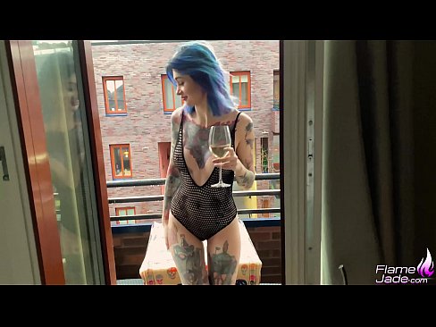 ❤️ Kæmpe pige suger med en sut og knepper lidenskabeligt under åben himmel ☑ Sex video at da.wassell.ru ❌